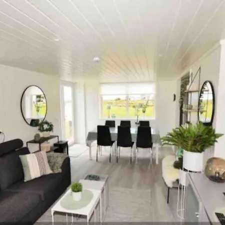 Strandheim * Borhaug